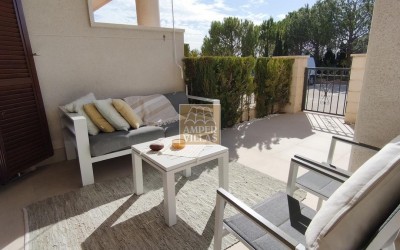 Lovely ground floor apartment with a large terrace.